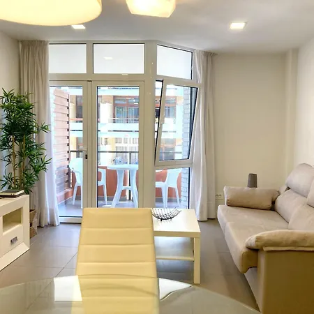 Sagasta Beachfront With Balcony 公寓 *