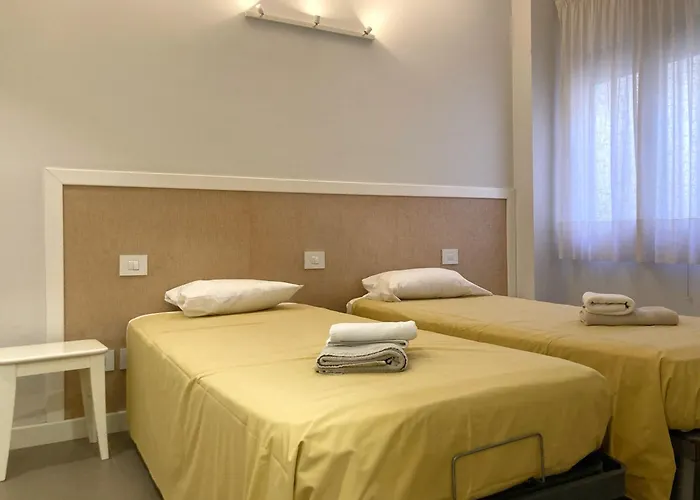 Apartament Sagasta Beachfront With Balcony *